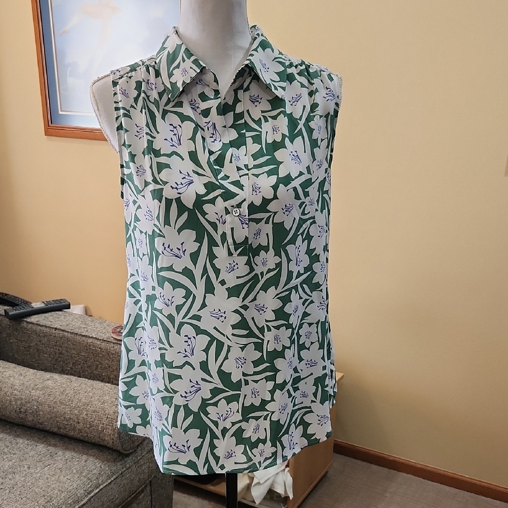 CAbi Green and White Floral Top